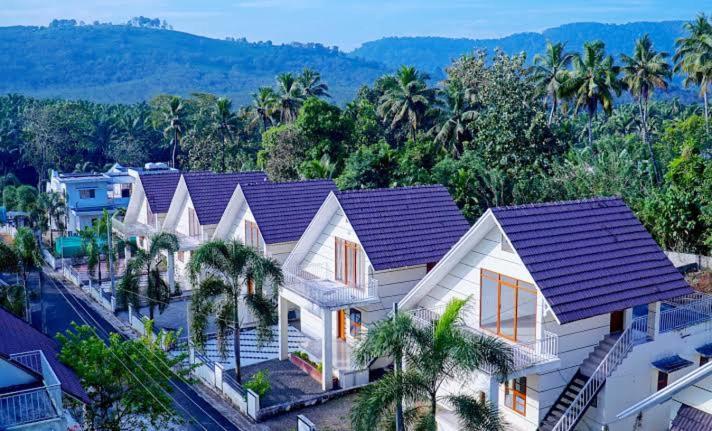 Rain Drops Premium Villas - アティラピリー エクステリア 写真