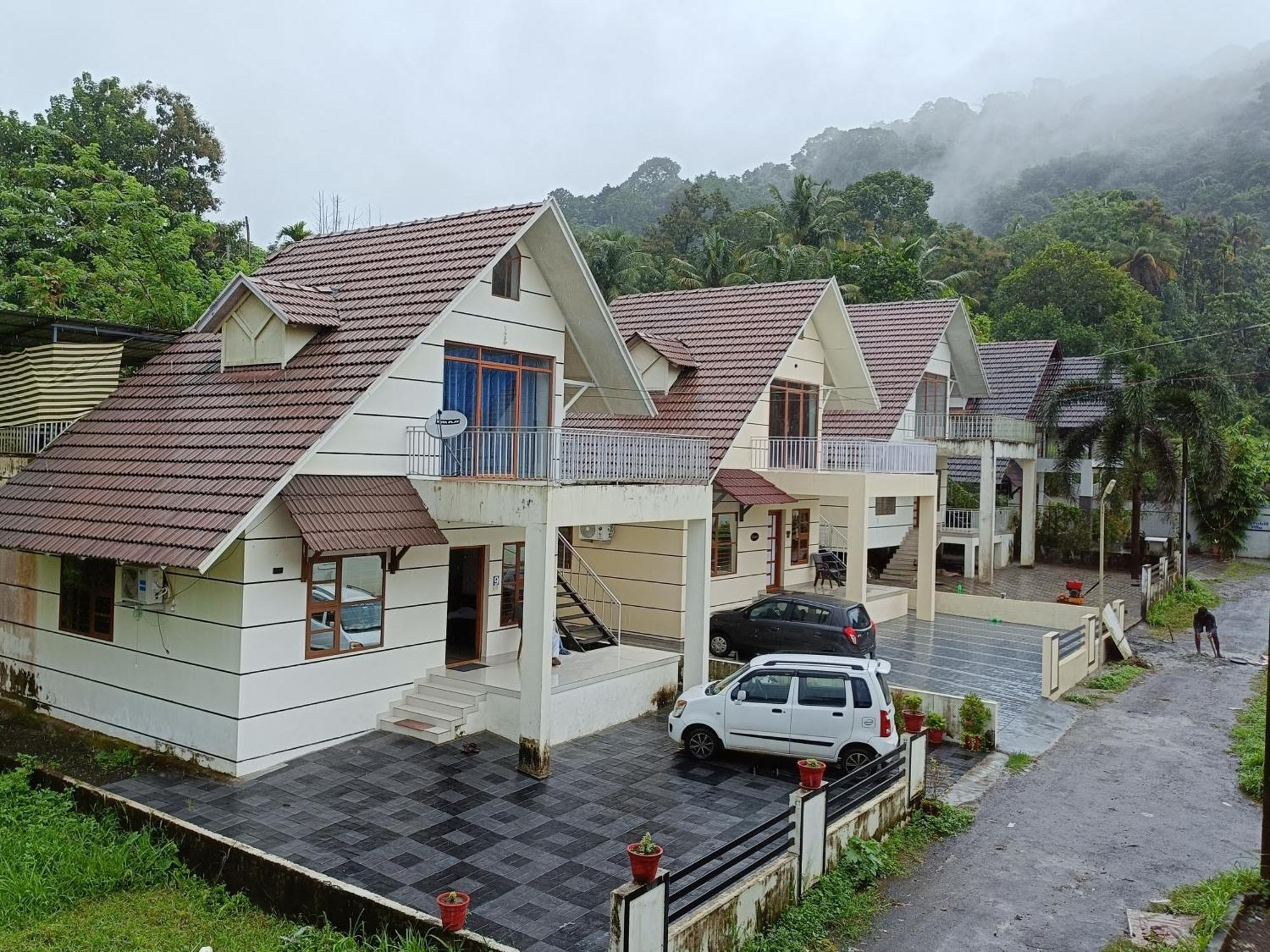 Rain Drops Premium Villas - アティラピリー エクステリア 写真